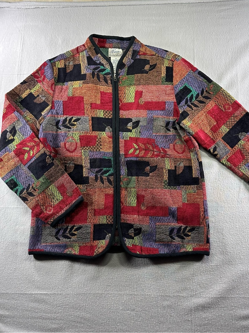 Vintage Tradition Country Collection Women’s 12 Vintage Tapestry Woven Jacket